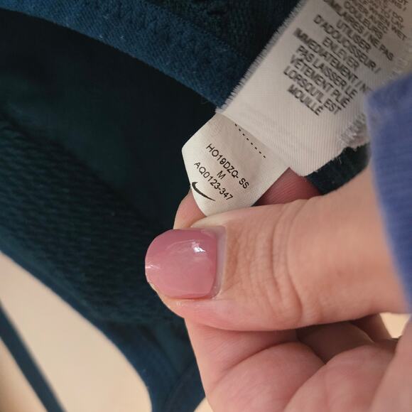 Nike Seamless Dri Fit Light Support Sports Bra Size M AQ0123-347 Teal Blue - Picture 6 of 6